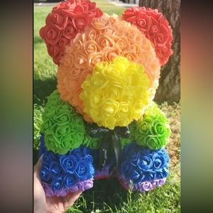 Rainbow rose bear